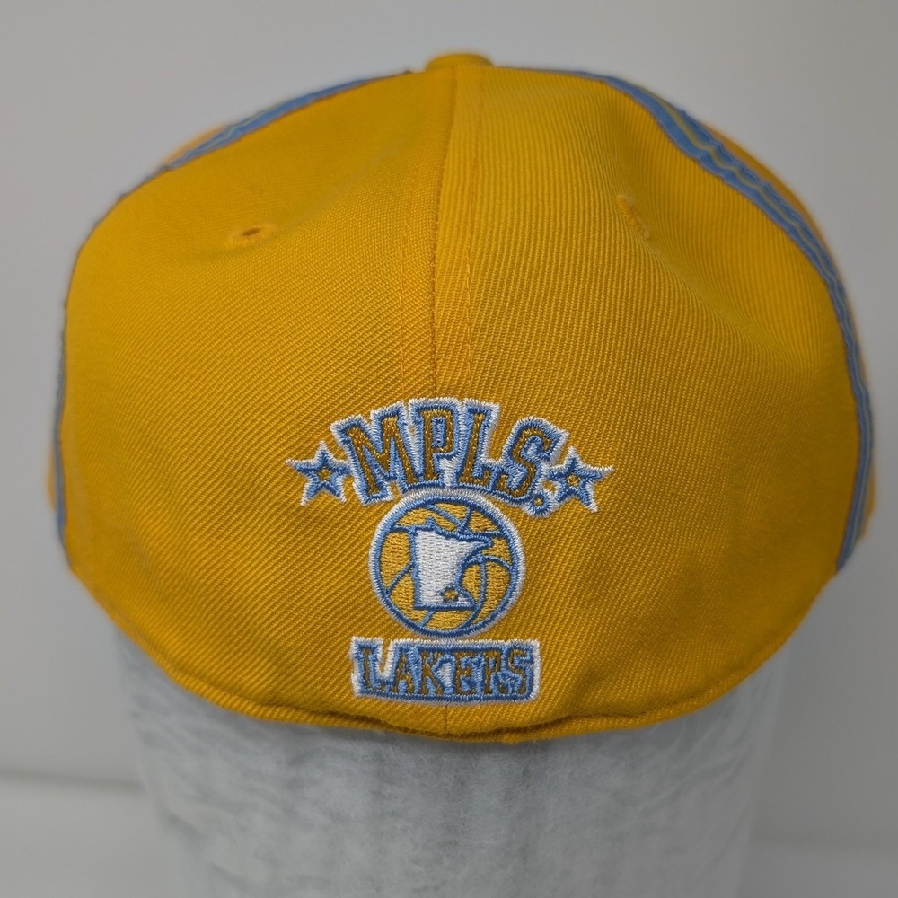 Reebok NWT MPLS Lakers D'Funkd Fitted Hat 7 3/8 Wool White Yellow Blue Flat Brim - Picture 4 of 13